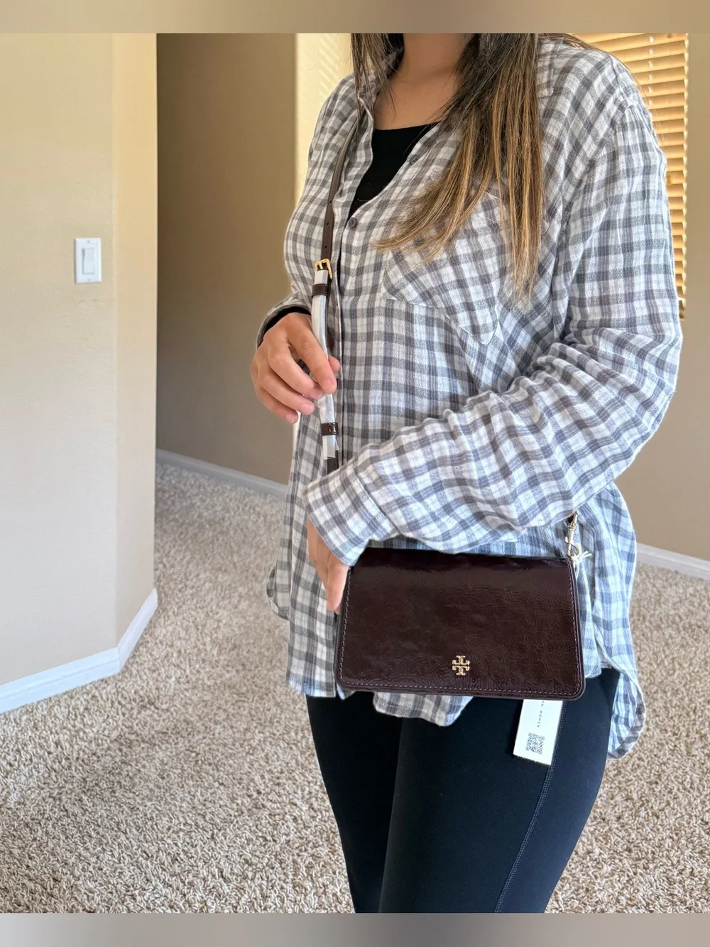 NWT. , Tory Burch Emerson Mini Crossbody Crinkle 170174 Agnello